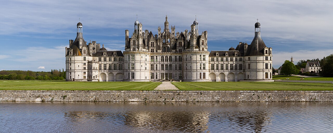 Châteaux de la Loire en VTC avec chauffeur depuis Orléans